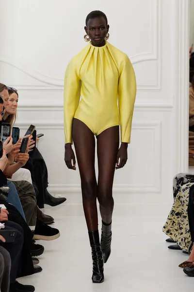 Look 4